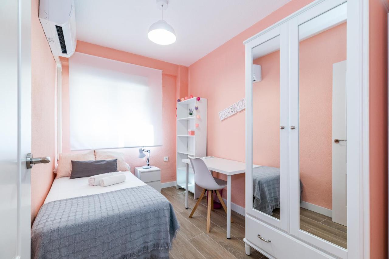 Precioso Apartamento En El Centro De Grenada Zewnętrze zdjęcie